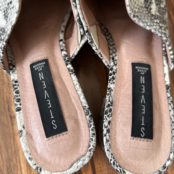 Steve Madden python mules - Picture 2 of 5